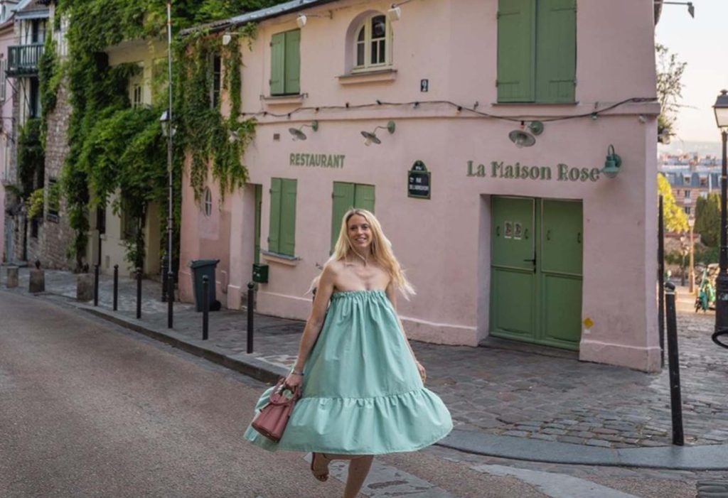 Art and History Intertwined: A Cultural Journey at La Maison Rose – the ...
