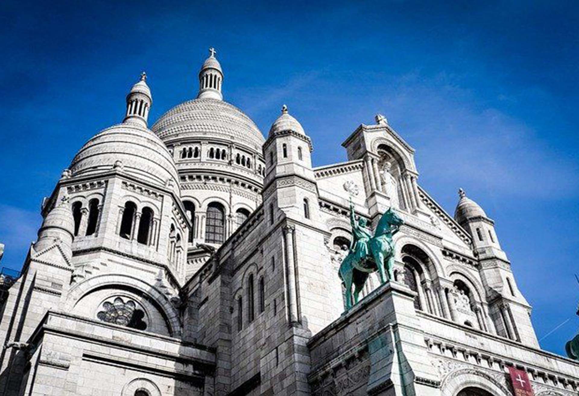Montmartre Marvel: Exploring the Sacré-Cœur Basilica